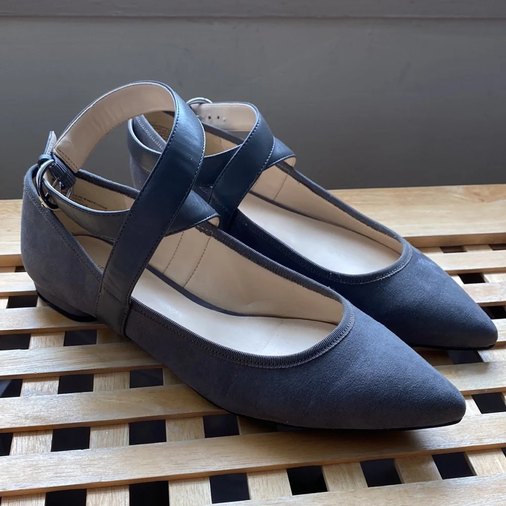Nine West grey suede cross strap ballet flats 7.5 - Picture 2 of 8